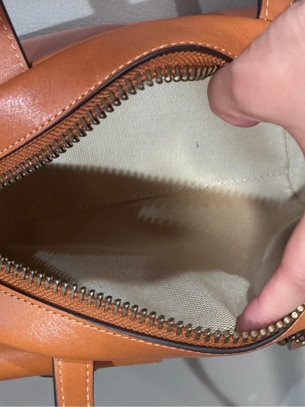 Coach Leather Satchel twin turnlock top handle handbag *like new*